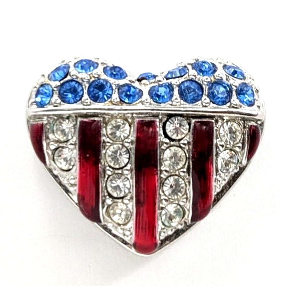 Vintage Swarovski American Flag Heart Pin Rhinestone Patriotic USA Jewelry